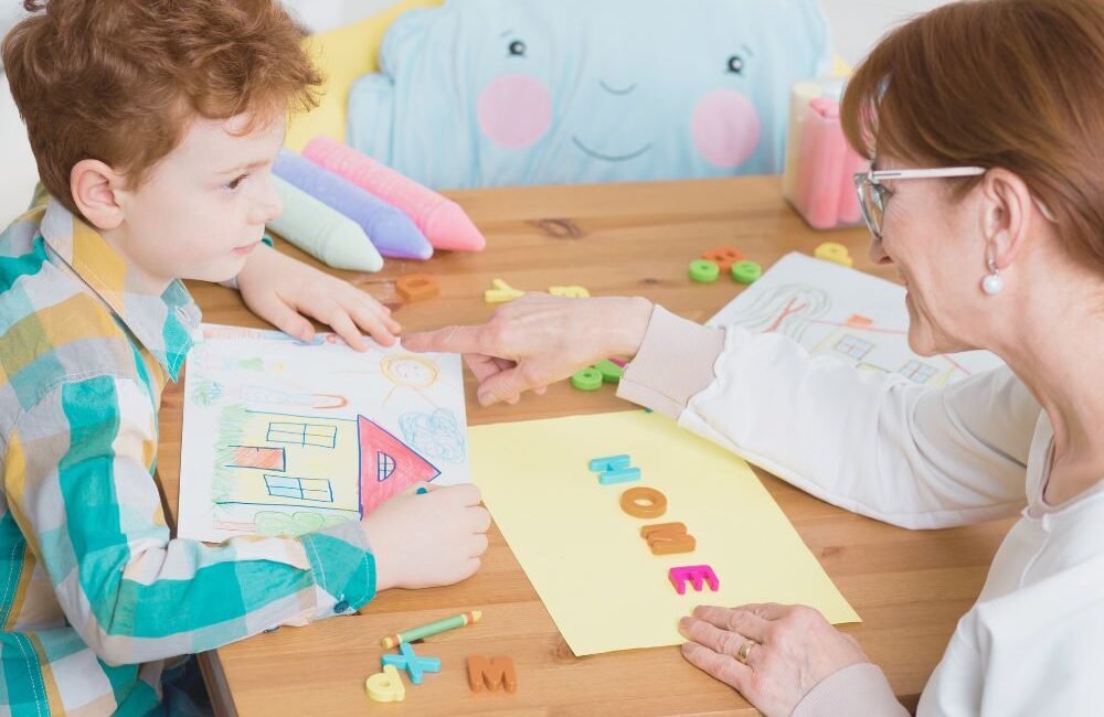 Acompanhamento fonoaudiológico no TPAC em crianças, realizado por fonoaudióloga especialista em São Paulo