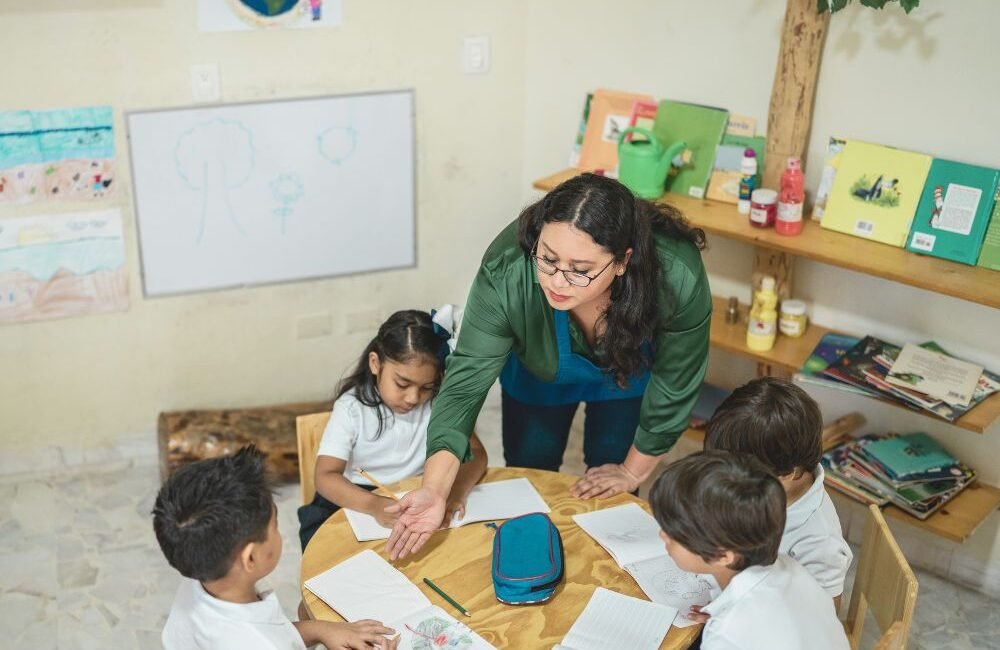 Adaptação escolar no TPAC: papel da fonoaudióloga infantil