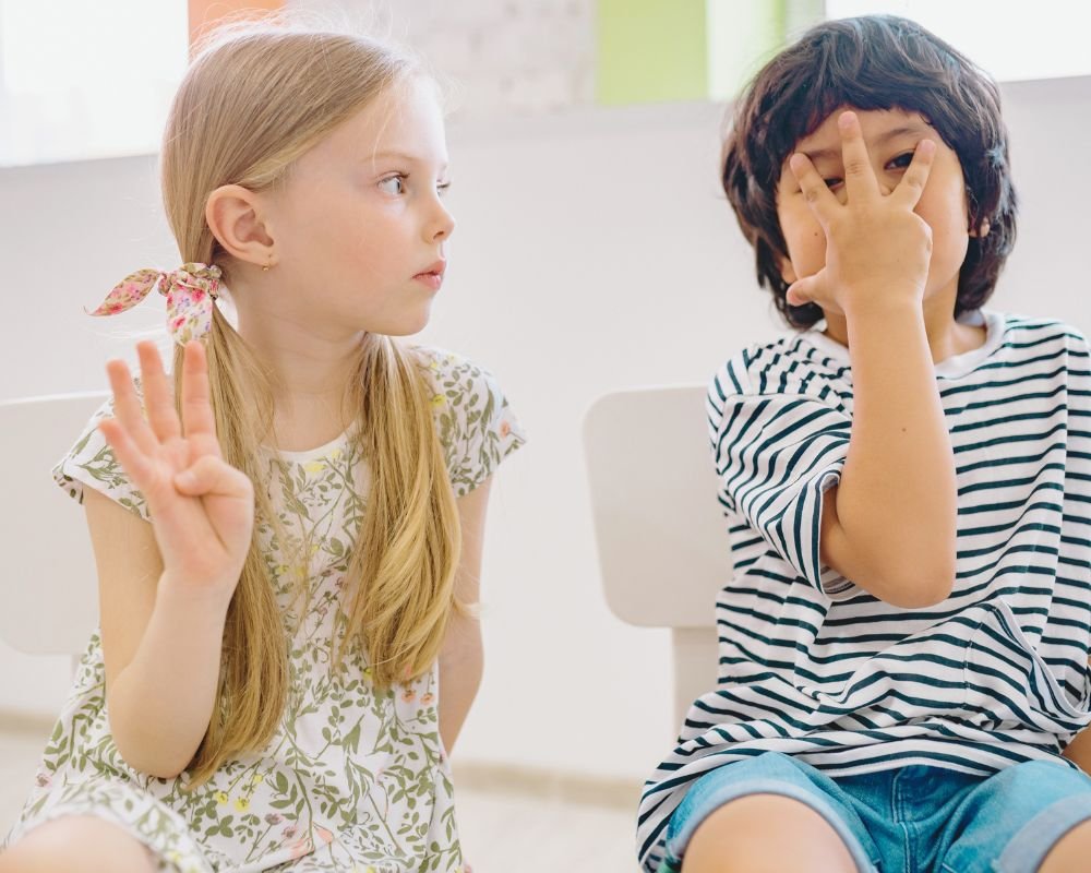 TPAC e autismo: por que alguns sinais podem ser confundidos?